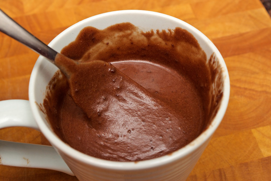© Claudia’s Cookbook – Chocolate Lava Mug Cake 9