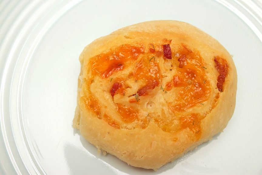 © Claudia's Cookbook - Cheddar Bacon Buns 18