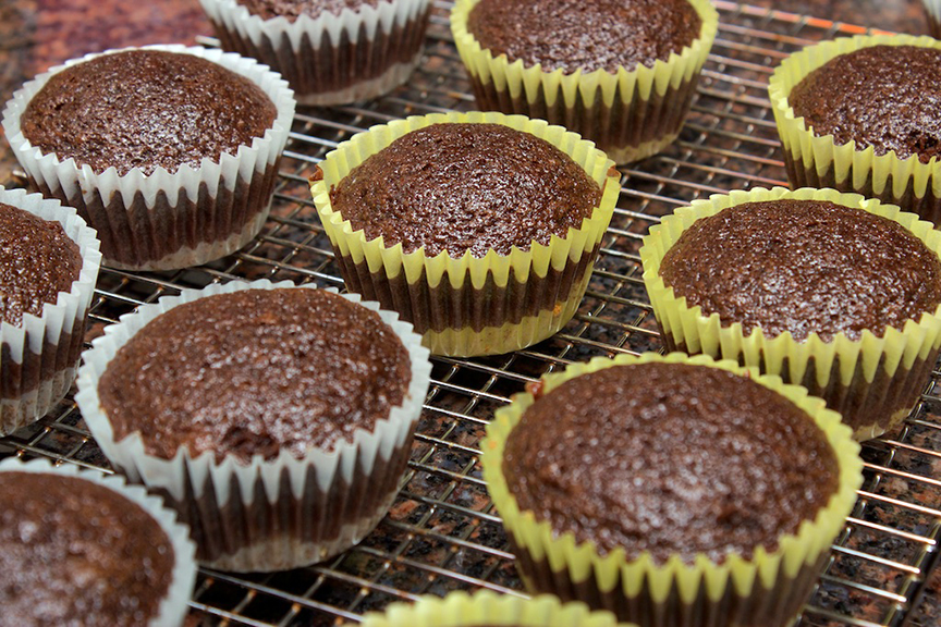 © Claudia's Cookbook - S'mores Cupcakes 11