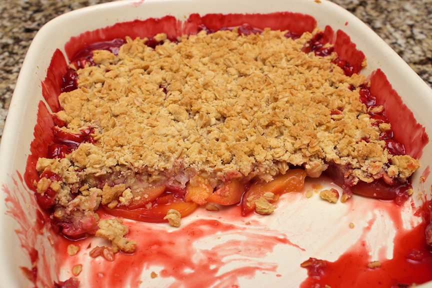 © Claudia's Cookbook - Strawberry Peach Crisp 17