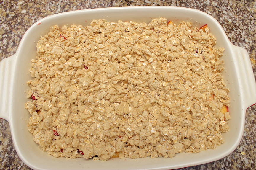 © Claudia's Cookbook - Strawberry Peach Crisp 6