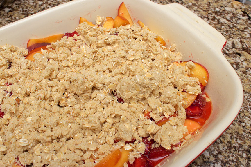 © Claudia's Cookbook - Strawberry Peach Crisp 7