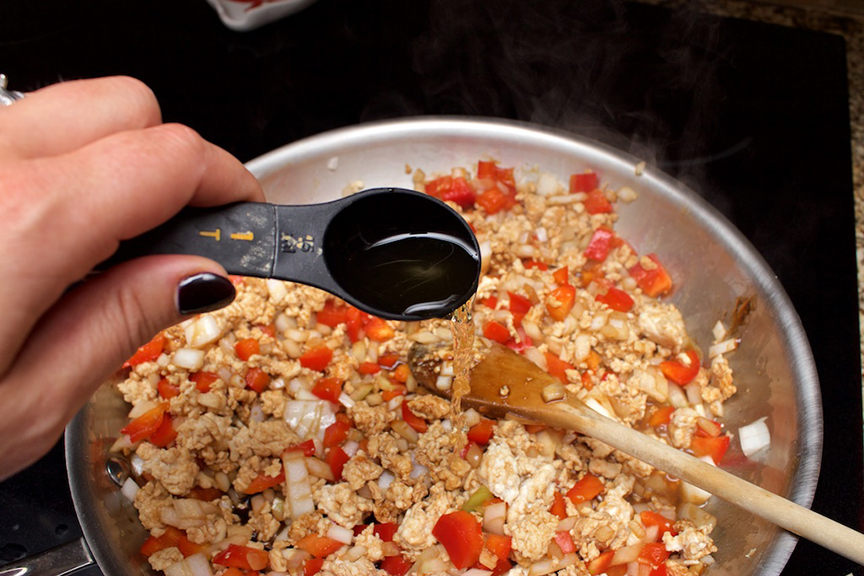 © Claudia's Cookbook - Spicy Chicken Lettuce Wraps 5