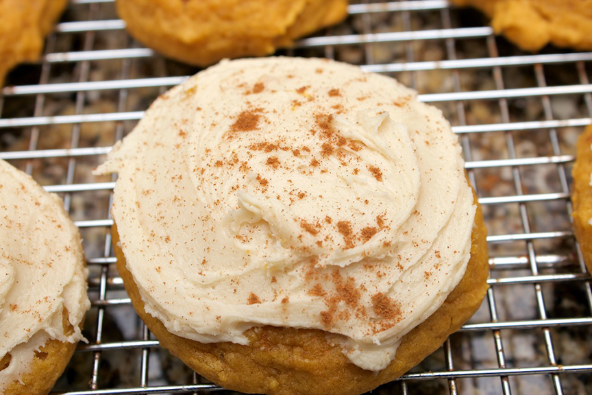 claudias-cookbook-melt-in-your-mouth-pumpkin-cookies-18